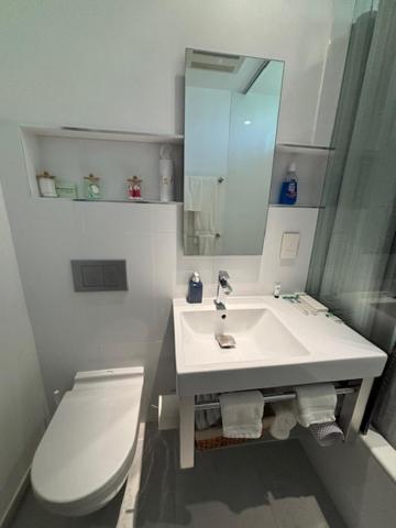 F O R G E T T H E H O T E L Hotel Alhambra Eksteriør billede